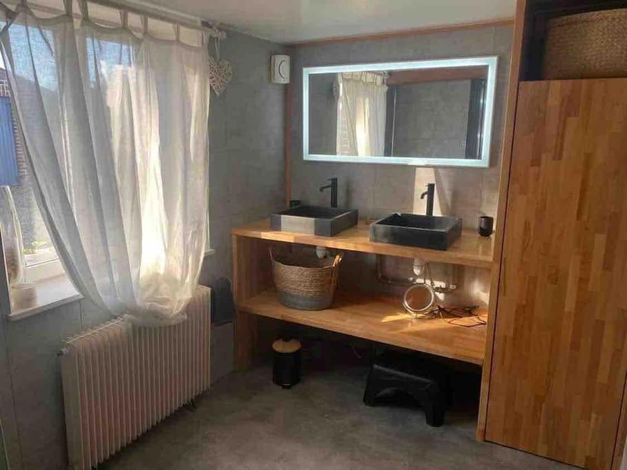 Saint-Jans-Cappel Cottage Chaleureux Au Coeur Des Monts De Flandres מראה חיצוני תמונה
